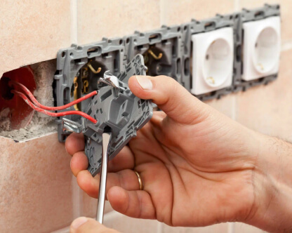  Ремонт розетки