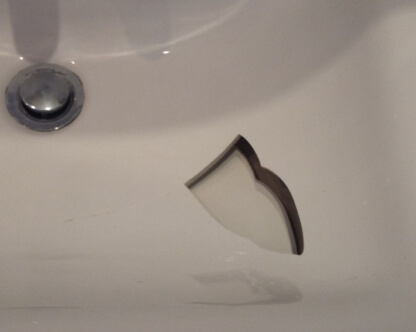  Ремонт скола на ванне