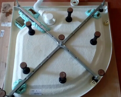  Установка душевой кабины