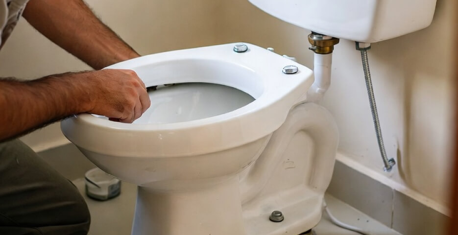 Демонтаж унитаза