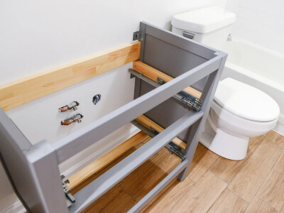 Установка подвесной раковины