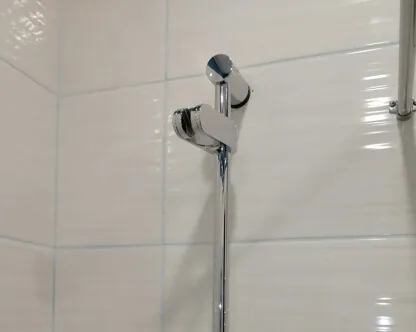  Установка душевой штанги